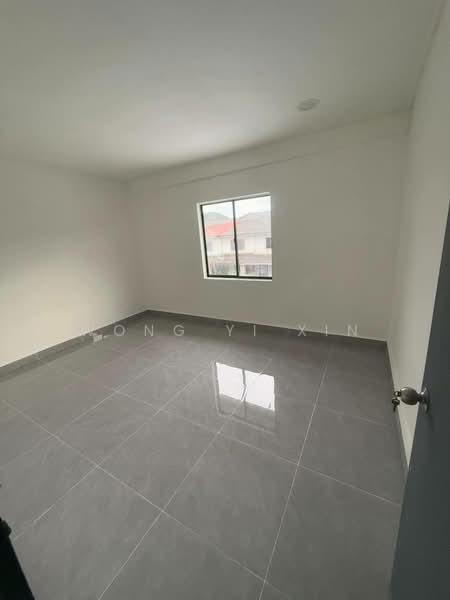2-storey Terraced House for Sale in Taman Nora (Ulu Tiram) - Wong Yi Xin - Interior - PropertyGuru.com.my