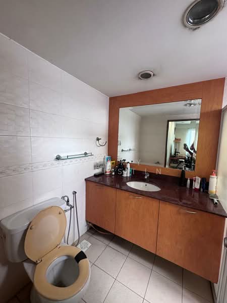 Kondominium untuk Disewa di Bistari Condominium - Jimmy Augustin - Bathroom - PropertyGuru.com.my
