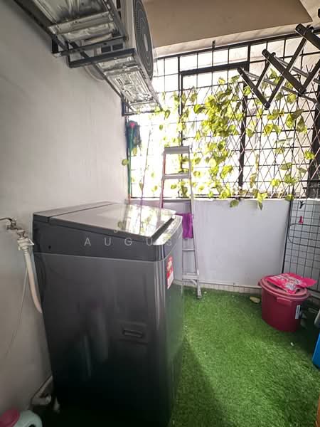 Kondominium untuk Disewa di Bistari Condominium - Jimmy Augustin - Balcony - PropertyGuru.com.my