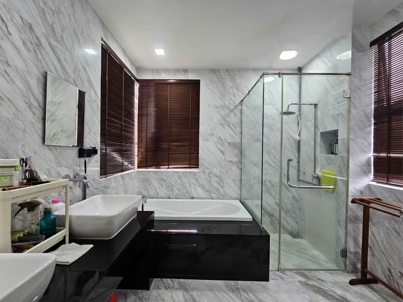 Bungalow for Sale in Kota Kemuning (Shah Alam) - Jim Ling - Bathroom - PropertyGuru.com.my