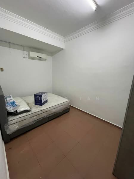 2-storey Terraced House for Rent in Tampoi (Johor) - Lucas Tan - Bedroom - PropertyGuru.com.my