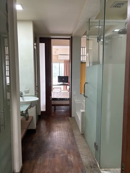 Kondominium untuk Disewa di 10 Semantan Suites - Chen Kah Seng - Bathroom - PropertyGuru.com.my