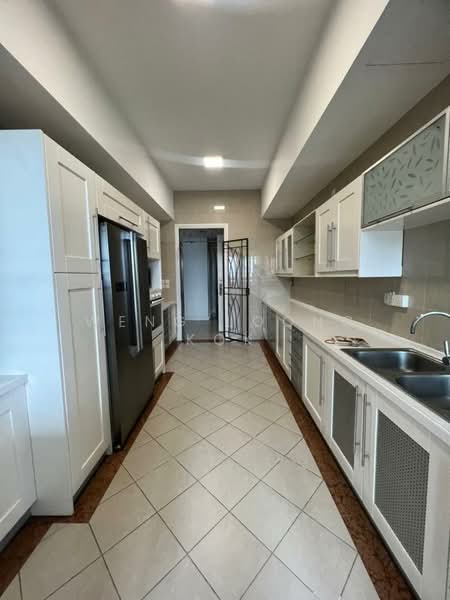 Kondominium untuk Disewa di Mont Kiara Damai Resort Condominium - Weng Loong Kok - Kitchen - PropertyGuru.com.my