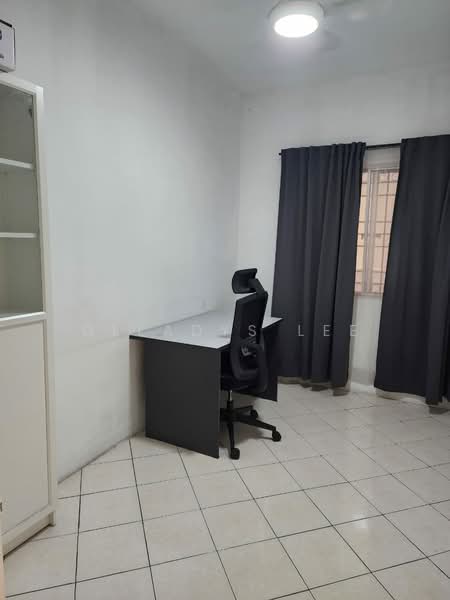 Apartment for Rent at Bayu Puteri - Glladys Lee - Study - PropertyGuru.com.my