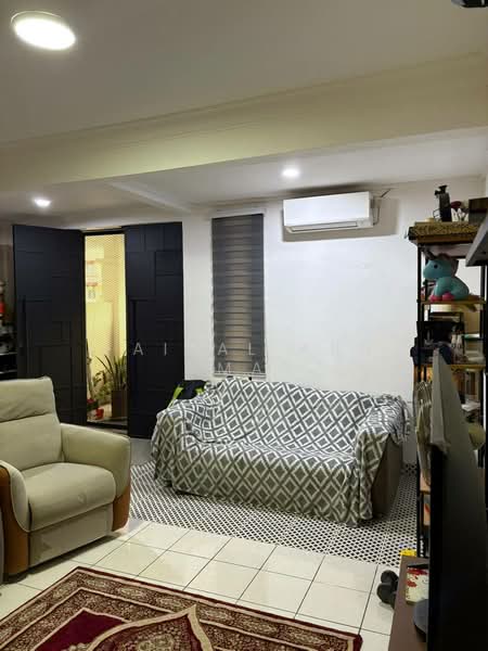 Rumah Teres 2 Tingkat untuk Dijual di Saujana Damansara (Damansara Damai) - Faisal Abu Omar - Living Room - PropertyGuru.com.my