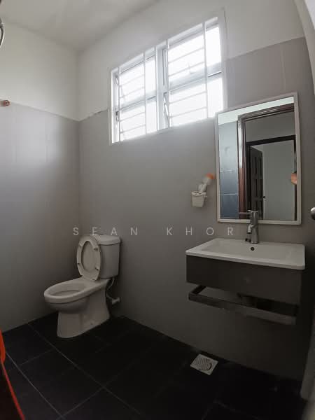 2-storey Terraced House for Rent in Bandar Jaya Putra (Johor Bahru) - Sean Khor - Bathroom - PropertyGuru.com.my