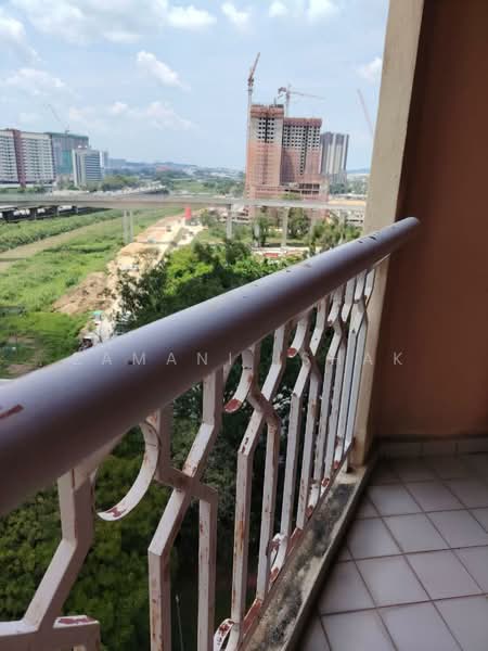 Servis Apartment untuk Disewa di Brunsfield Riverview - Zamani Ishak - Balcony - PropertyGuru.com.my