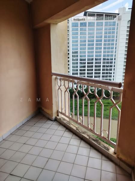 Servis Apartment untuk Disewa di Brunsfield Riverview - Zamani Ishak - Balcony - PropertyGuru.com.my