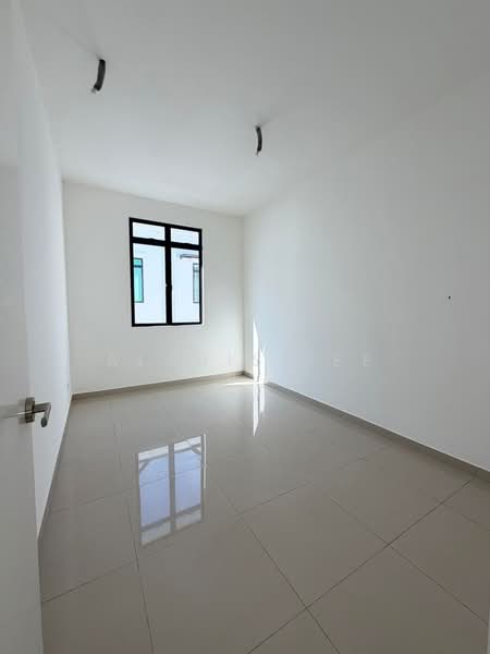 2-storey Terraced House for Sale in Bandar Seri Alam (Masai) - Alanis Lee - PropertyGuru.com.my