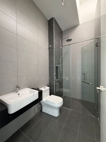 2-storey Terraced House for Sale in Bandar Seri Alam (Masai) - Alanis Lee - PropertyGuru.com.my