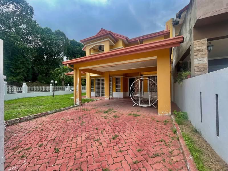 2-storey Terraced House for Sale in Usj 24 (Subang Jaya) - Azmi . - Exterior - PropertyGuru.com.my