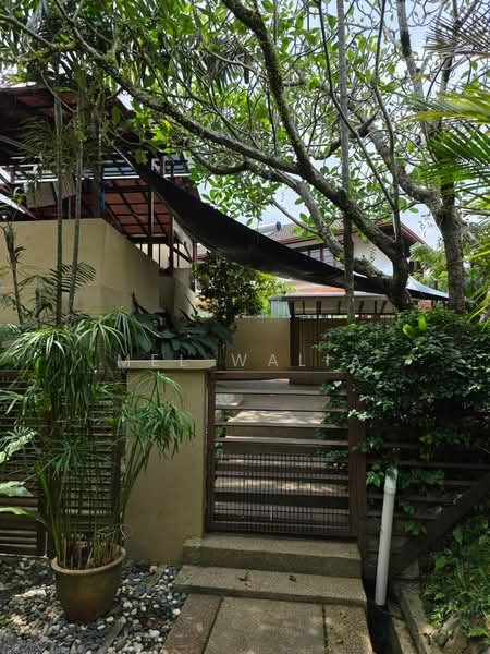 Bungalow for Sale in Seksyen 16 (Petaling Jaya) - Mel Walia - Exterior - PropertyGuru.com.my