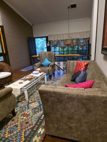 Bungalow for Sale in Seksyen 16 (Petaling Jaya) - Mel Walia - Living Room - PropertyGuru.com.my