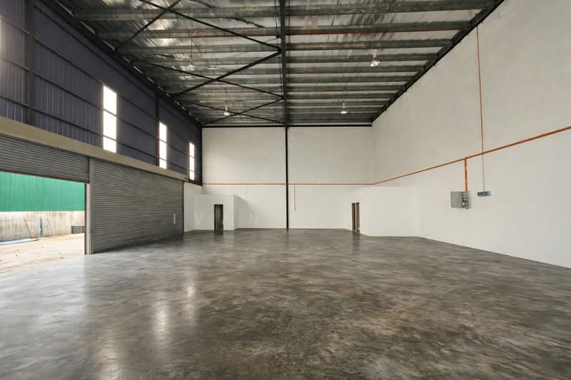 Semi-D Factory for Sale in Hi-Tech Industrial Park (Semenyih) - Ivan Liew - Interior - PropertyGuru.com.my