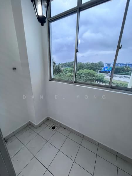 Service Residence for Sale at Twin Residences - Daniel Yong - PropertyGuru.com.my