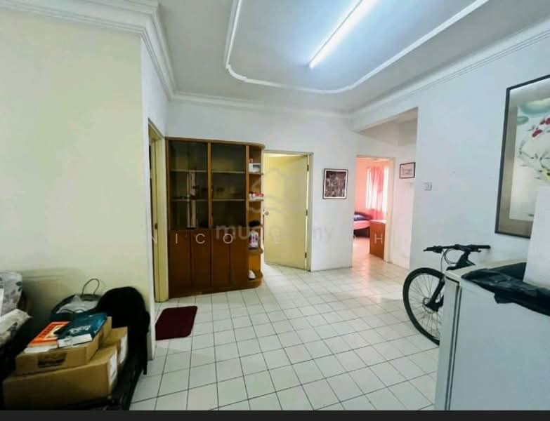 Pangsapuri untuk Dijual di Kenari Apartment - Nicole Goh - Living Room - PropertyGuru.com.my