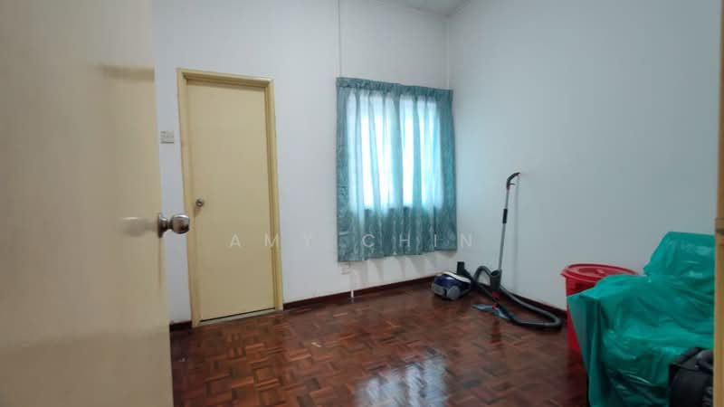 2-storey Terraced House for Sale in Taman Puncak Jalil (Seri Kembangan) - Amy Chin - Interior - PropertyGuru.com.my