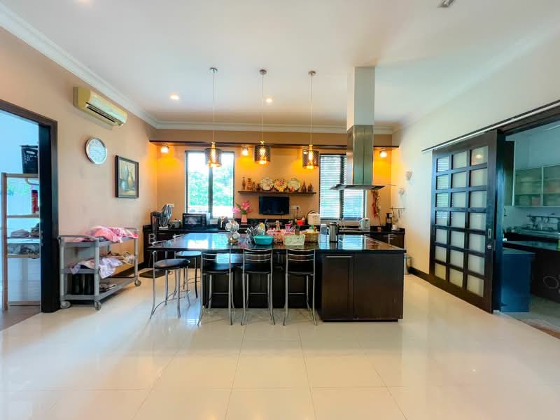 Bungalow for Sale in Country Heights (Kajang) - BILYA ARIFF - Kitchen - PropertyGuru.com.my