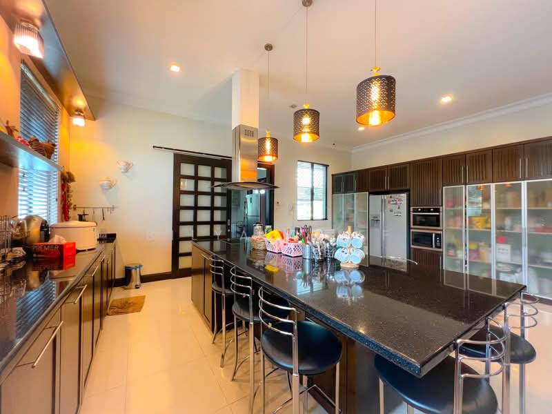 Bungalow for Sale in Country Heights (Kajang) - BILYA ARIFF - Kitchen - PropertyGuru.com.my