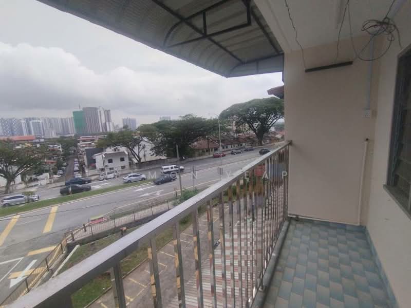 Flat for Rent at Seksyen 2 Wangsa Maju Flat - Almon Yeap - Balcony - PropertyGuru.com.my