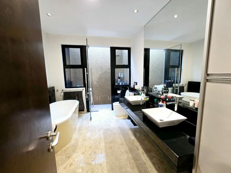 Semi-Detached House for Sale in Puchong (Selangor) - John Lee - Bathroom - PropertyGuru.com.my