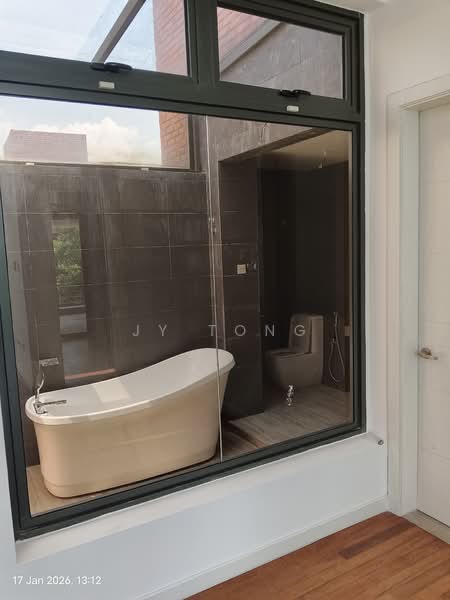 Rumah Teres 4 Tingkat untuk Dijual di Bandar Country Homes (Rawang) - JY Tong - Bathroom - PropertyGuru.com.my