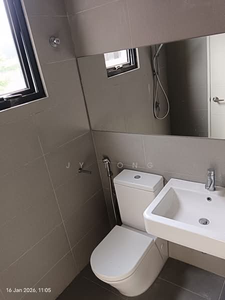 Rumah Teres 4 Tingkat untuk Dijual di Bandar Country Homes (Rawang) - JY Tong - Bathroom - PropertyGuru.com.my
