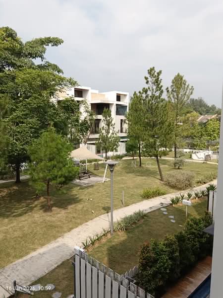 Rumah Teres 4 Tingkat untuk Dijual di Bandar Country Homes (Rawang) - JY Tong - Exterior - PropertyGuru.com.my