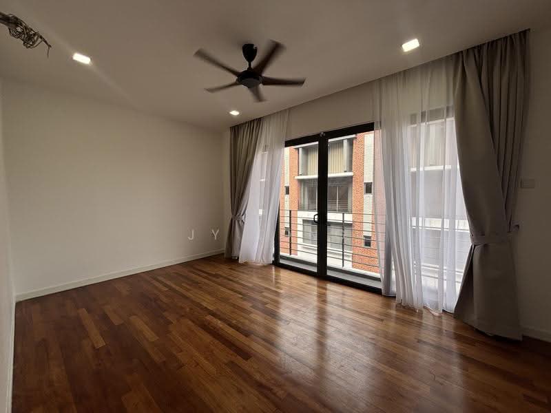4-storey Terraced House for Sale in Bandar Country Homes (Rawang) - JY Tong - Interior - PropertyGuru.com.my