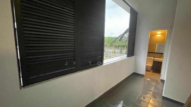 4-storey Terraced House for Sale in Bandar Country Homes (Rawang) - JY Tong - Wet kitchen area - PropertyGuru.com.my