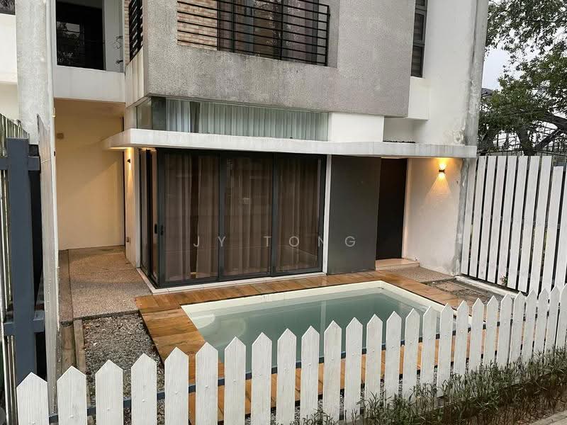 4-storey Terraced House for Sale in Bandar Country Homes (Rawang) - JY Tong - Pool Yard - PropertyGuru.com.my