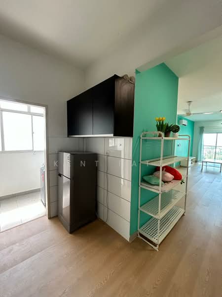 Condominium for Sale at The Holmes 1 - Kent Fatt - Kitchen - PropertyGuru.com.my