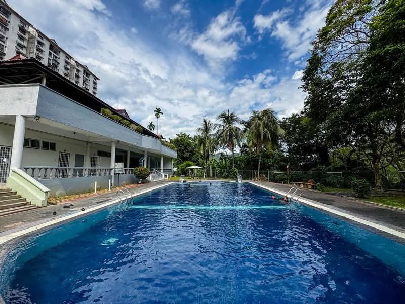 Apartment for Sale at Desa View Towers - Azmi . - Exterior - PropertyGuru.com.my