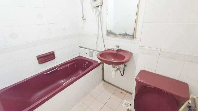Apartment for Sale at Mewah View Luxurious Apartments - Eric Wong - Bathroom - PropertyGuru.com.my
