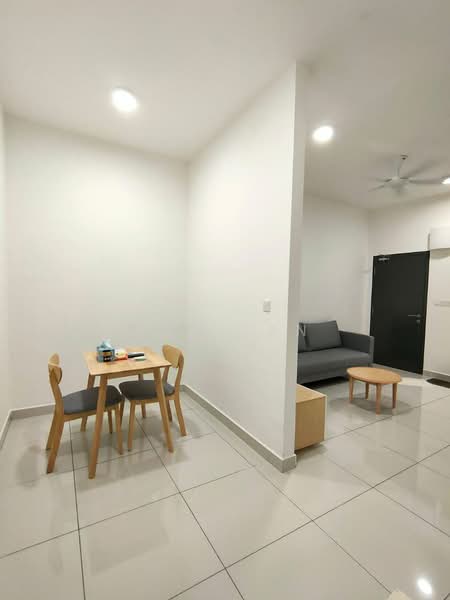 Servis Apartment untuk Disewa di Princeton Suites @ EduSentral - May Tan - Living Room - PropertyGuru.com.my