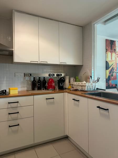 Service Residence for Rent at i-Zen @ Kiara 1 - Carmen Roselyn - Kitchen - PropertyGuru.com.my