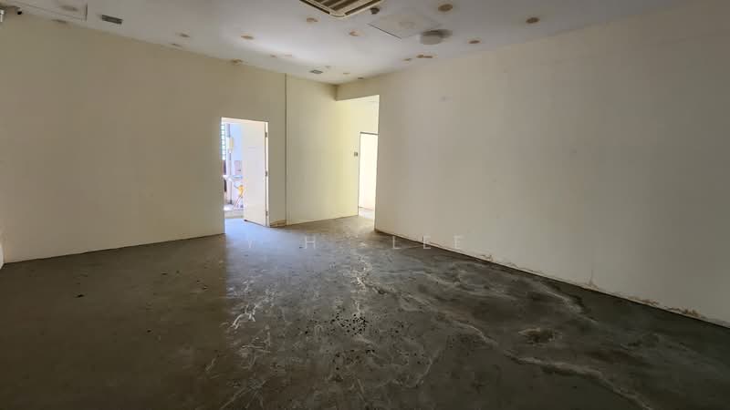 Shop / Office for Sale in Bandar Sungai Long (Selangor) - Y.H. Lee - Interior - PropertyGuru.com.my