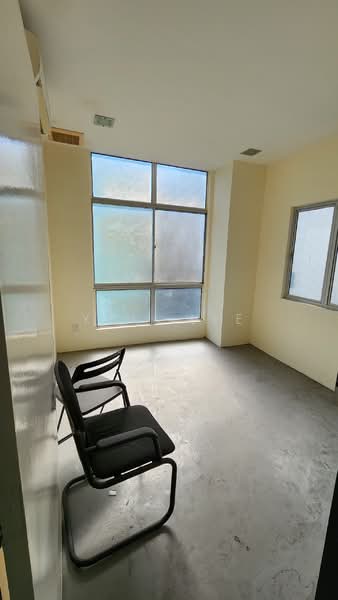 Shop / Office for Sale in Bandar Sungai Long (Selangor) - Y.H. Lee - Interior - PropertyGuru.com.my