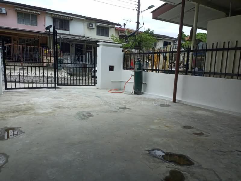 Rumah Teres 2 Tingkat untuk Disewa di Taman Castlefield (Sri Petaling) - Jovane Por - Exterior - PropertyGuru.com.my