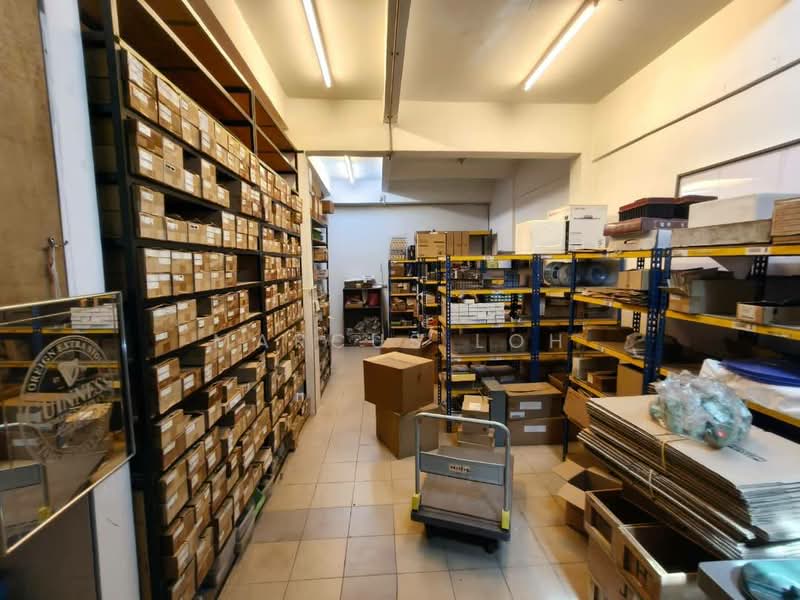 Kedai untuk Dijual di Taman Johor Jaya (Johor Bahru) - Marcus Loh - Interior - PropertyGuru.com.my