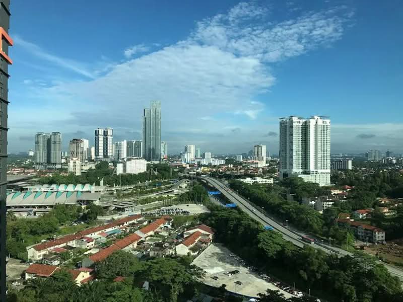 Kondominium untuk Dijual di Skysuites @ Meldrum Hills - Annie Chai - Exterior - PropertyGuru.com.my