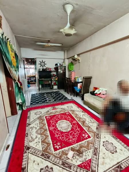 Rumah Flat untuk Dijual di Mutiara Fadason - Zamani Ishak - Living Room - PropertyGuru.com.my