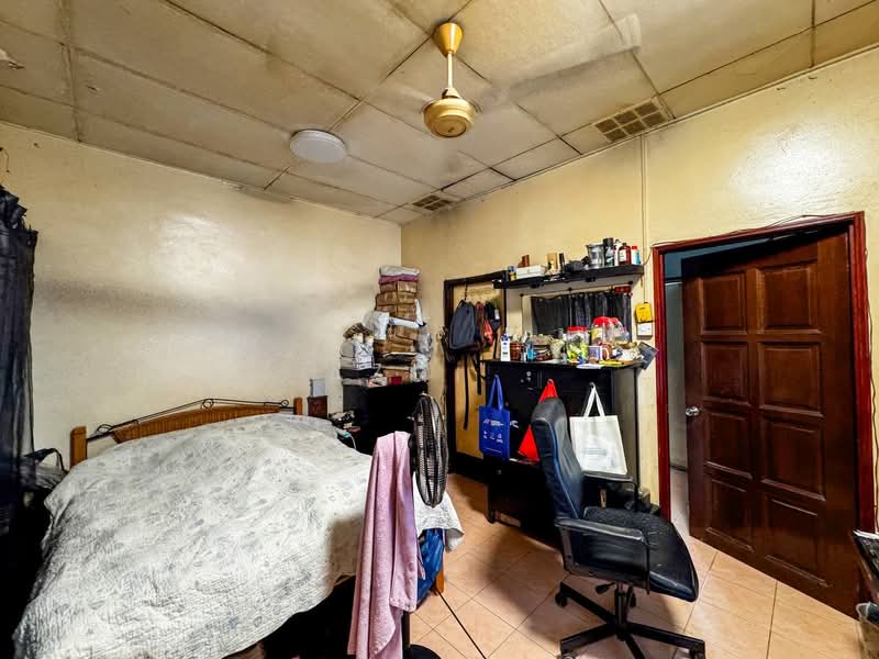 Rumah Teres 2 Tingkat untuk Dijual di Bandar Sunway (Sunway) - Azmi . - Bedroom - PropertyGuru.com.my