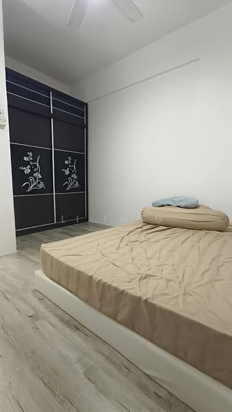 Pangsapuri untuk Dijual di Taman Seri Sari (Sunshine Garden) - Li Fang - Bedroom - PropertyGuru.com.my