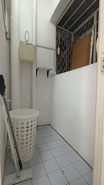 Pangsapuri untuk Dijual di Taman Seri Sari (Sunshine Garden) - Li Fang - Balcony - PropertyGuru.com.my