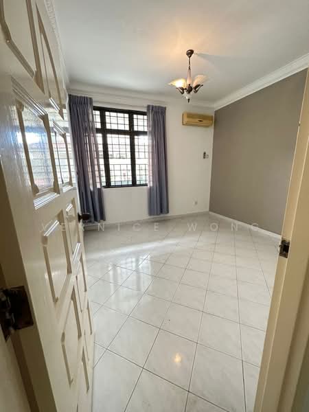 Rumah Berkembar untuk Dijual di Taman Molek (Johor Bahru) - Vernice Wong - PropertyGuru.com.my
