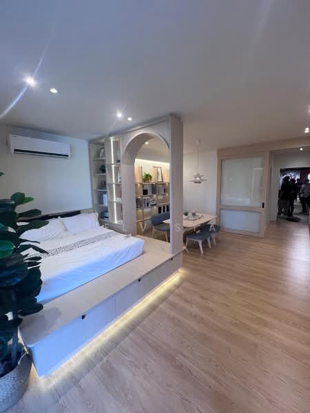 Service Residence for Sale at Cherita - Kelv Sia - Bedroom - PropertyGuru.com.my