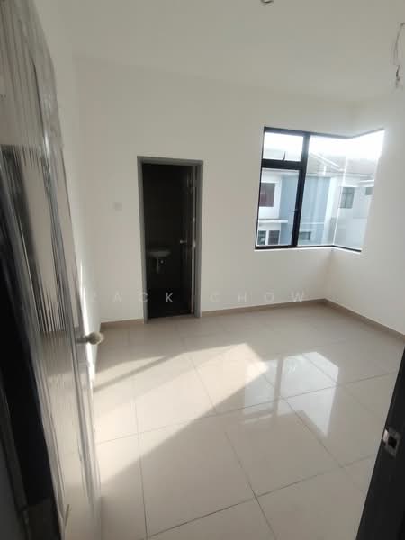 2-storey Terraced House for Sale in Taman Austin Duta (Tebrau) - Zack Chow - Interior - PropertyGuru.com.my