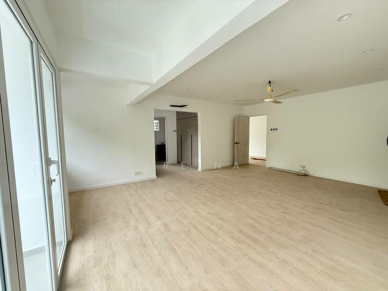 For Sale - End Lot Double Storey Semi-D at Taman Melawati KL