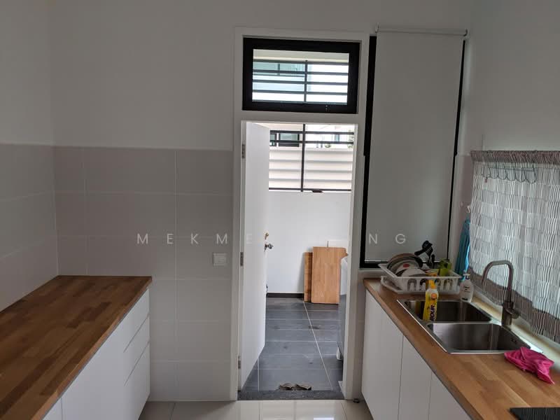 2-storey Terraced House for Sale in Johor Bahru (Johor) - MekMek Fong - Kitchen - PropertyGuru.com.my